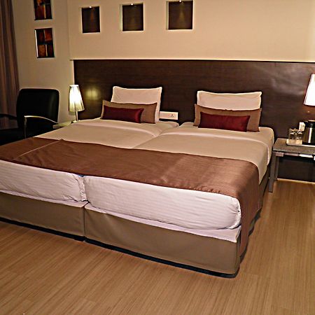 Sentosa Resorts Chinchvad Екстериор снимка