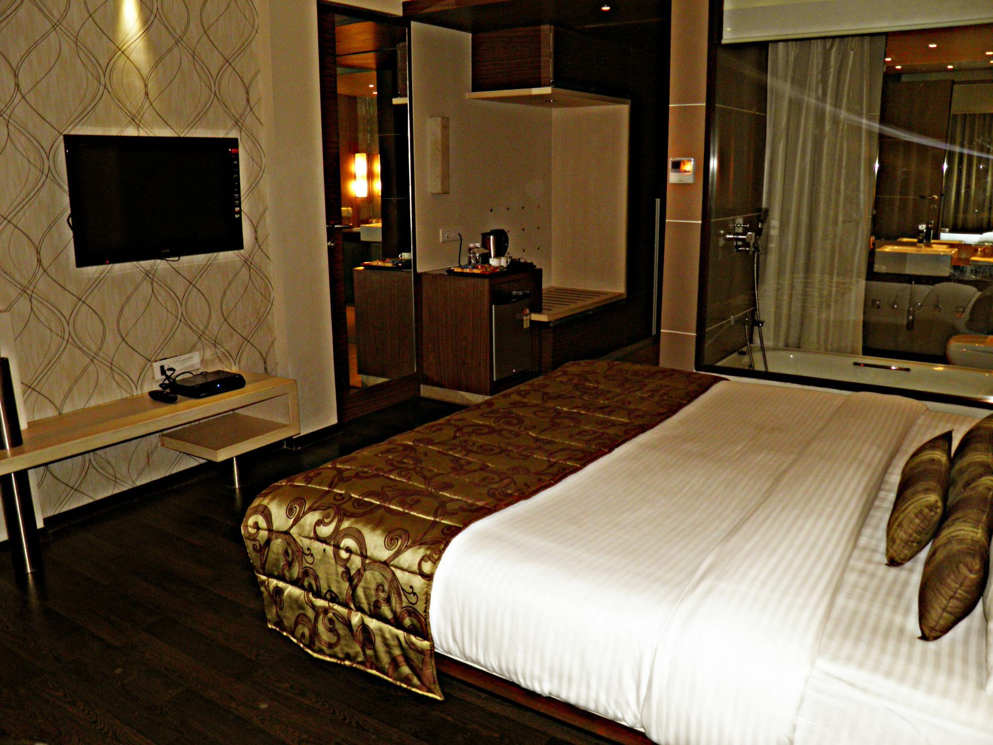 Sentosa Resorts Chinchvad Екстериор снимка